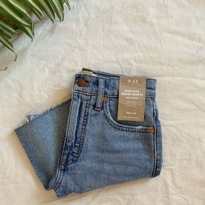 Madewell High rise de min short (mid-length)